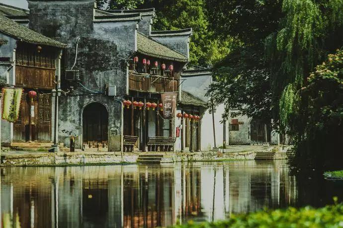 老人去世后百天之内订婚算冲喜吗？游戏画面